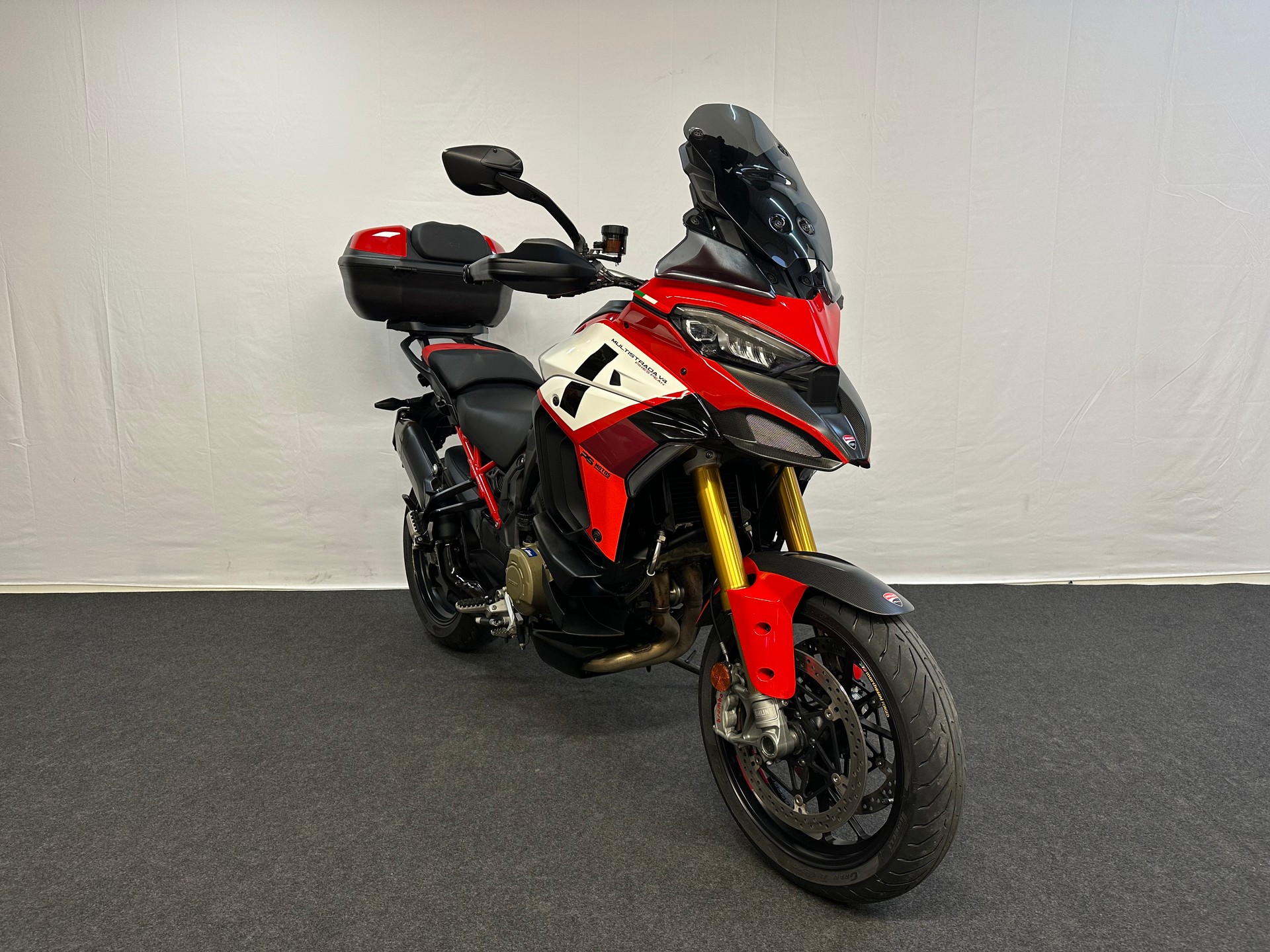 DUCATI Multistrada V4 Pikes Peak Radar-showroom-element-2