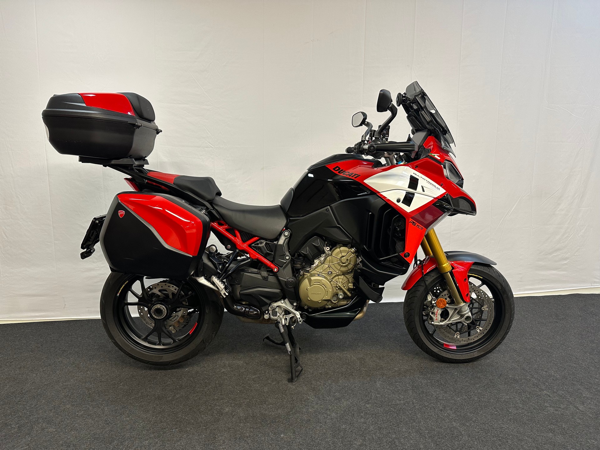DUCATI Multistrada V4 Pikes Peak Radar