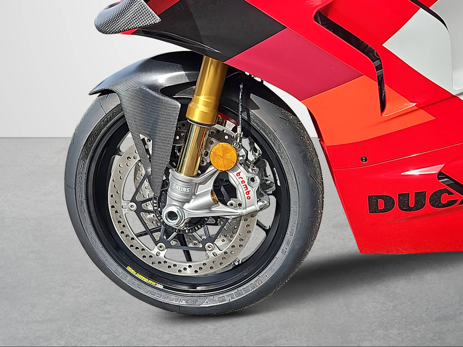 DUCATI Panigale V4 R-showroom-element-1