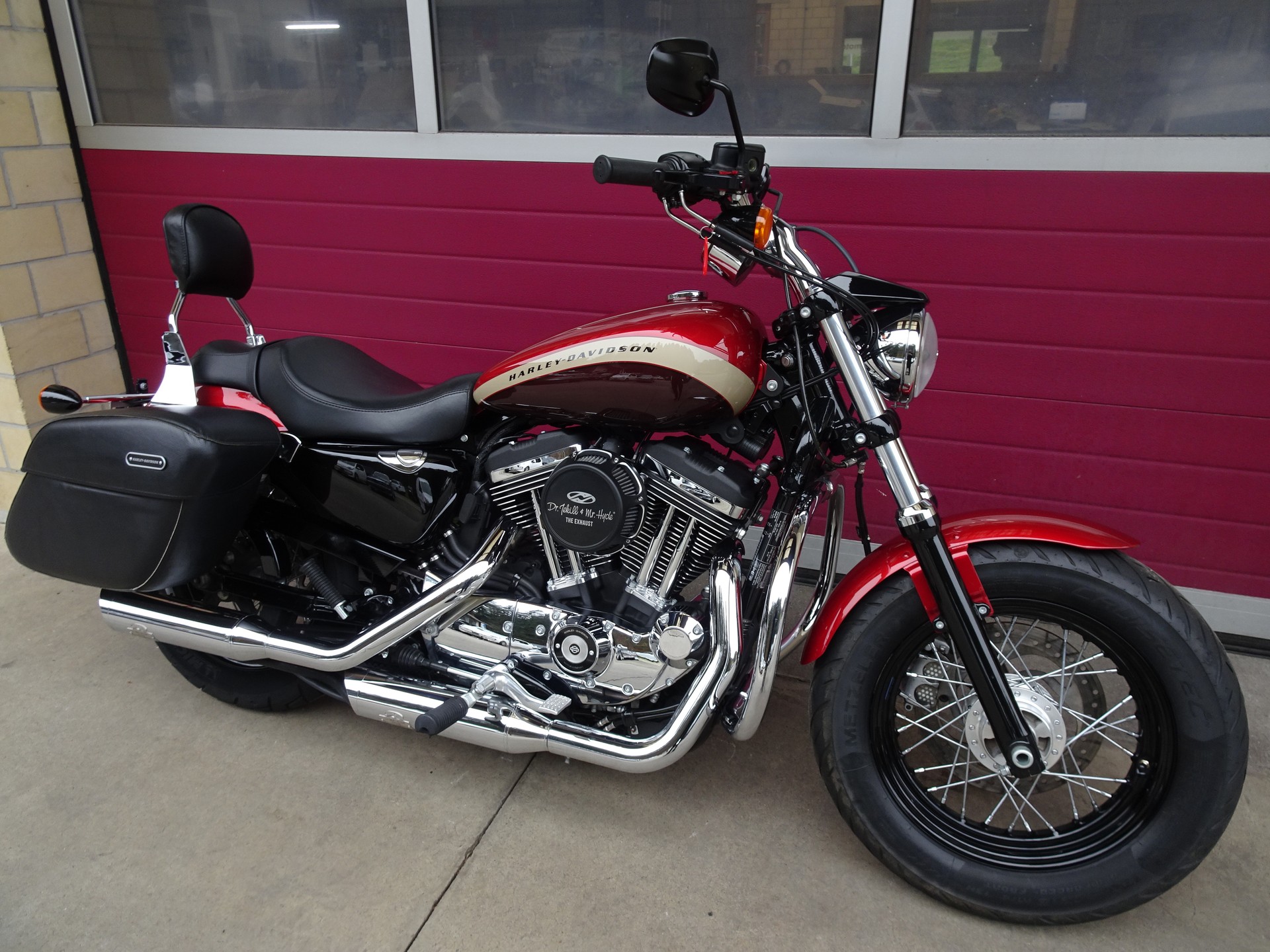 HARLEY-DAVIDSON XL 1200 C Sportster Custom ABS-showroom-element-2