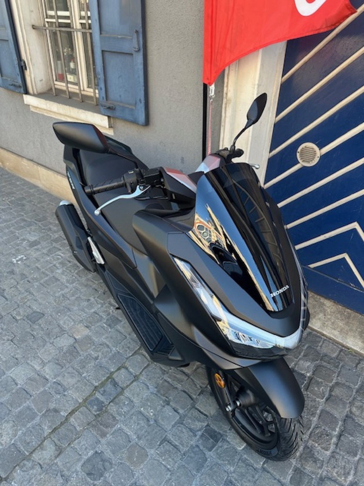 HONDA PCX 125 Modell 2025 Standard/ Promo Lernfahrausweis-image-8