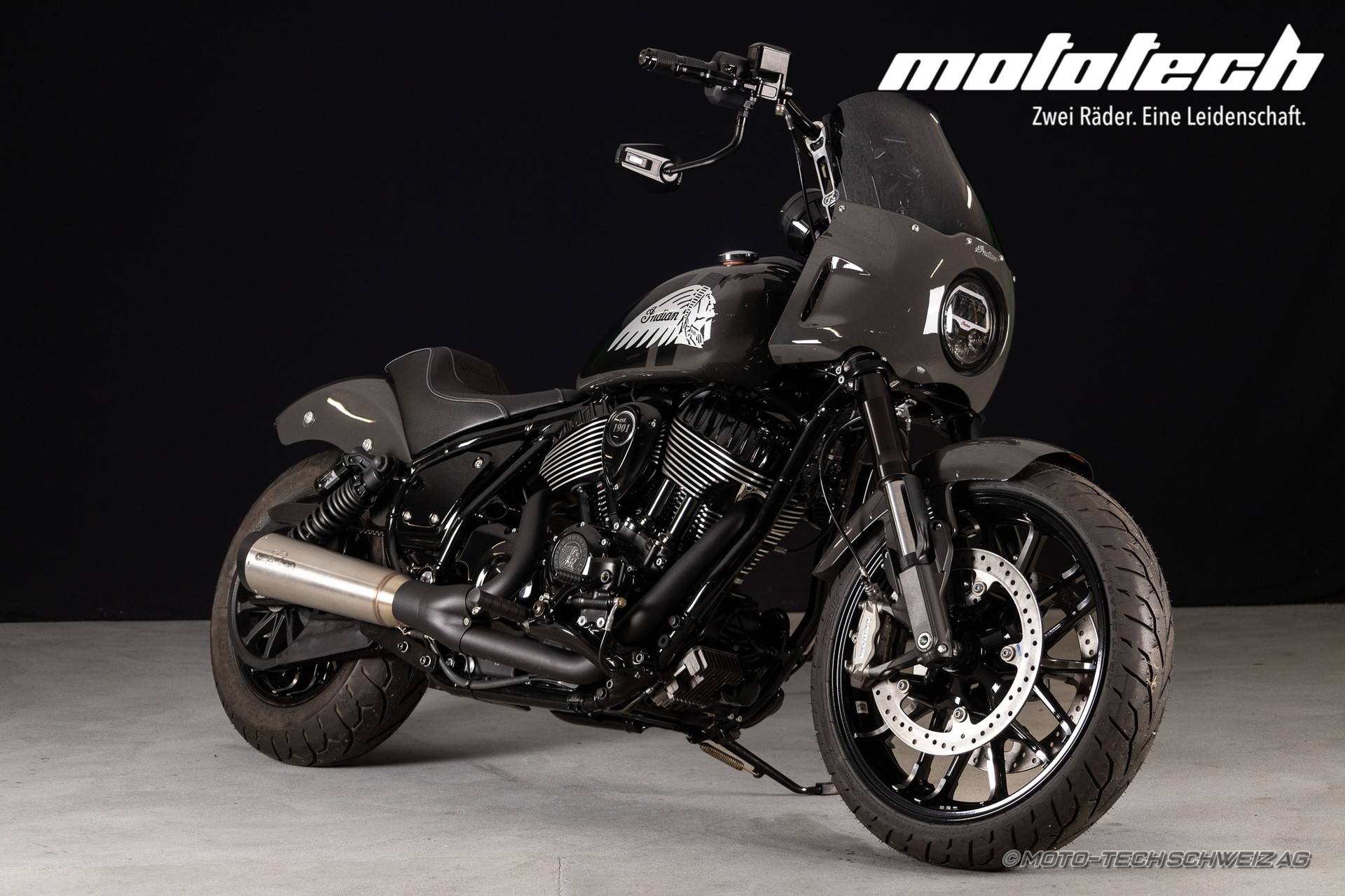 INDIAN Sport Chief