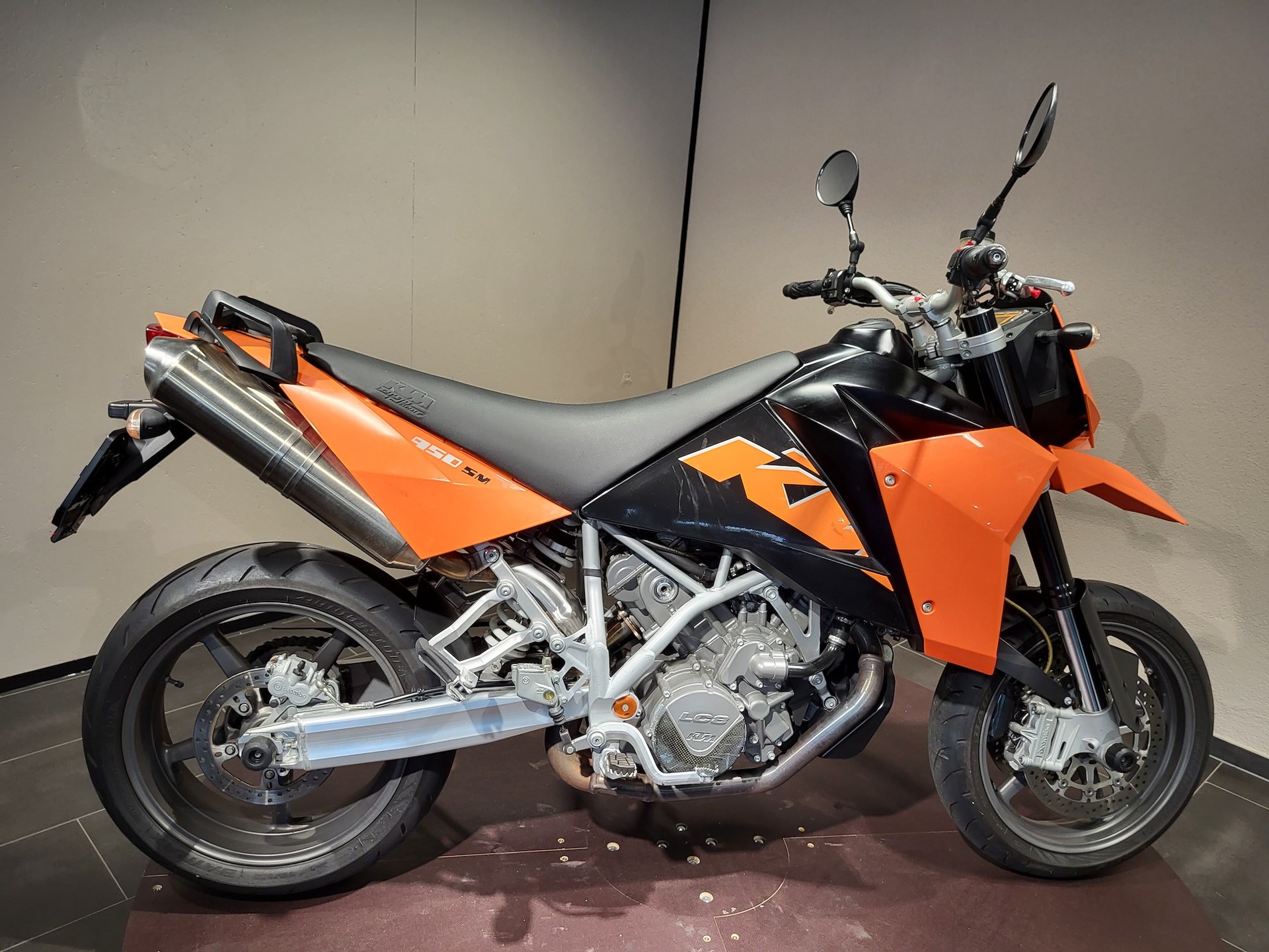 KTM 950 Supermoto