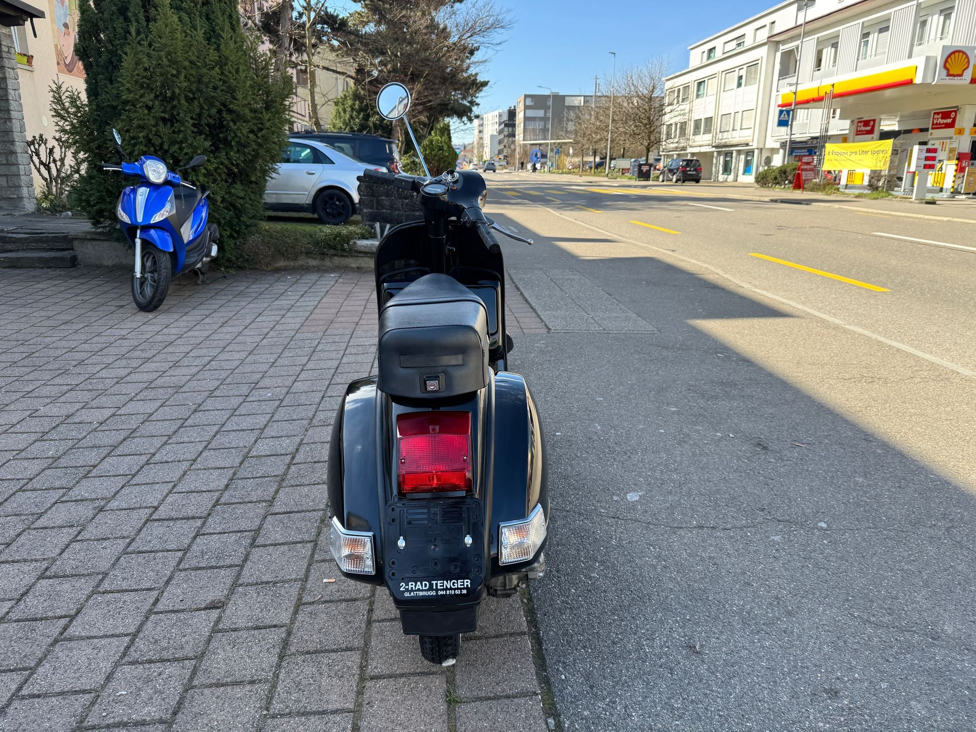 PIAGGIO Vespa VNX1  P125-showroom-element-2