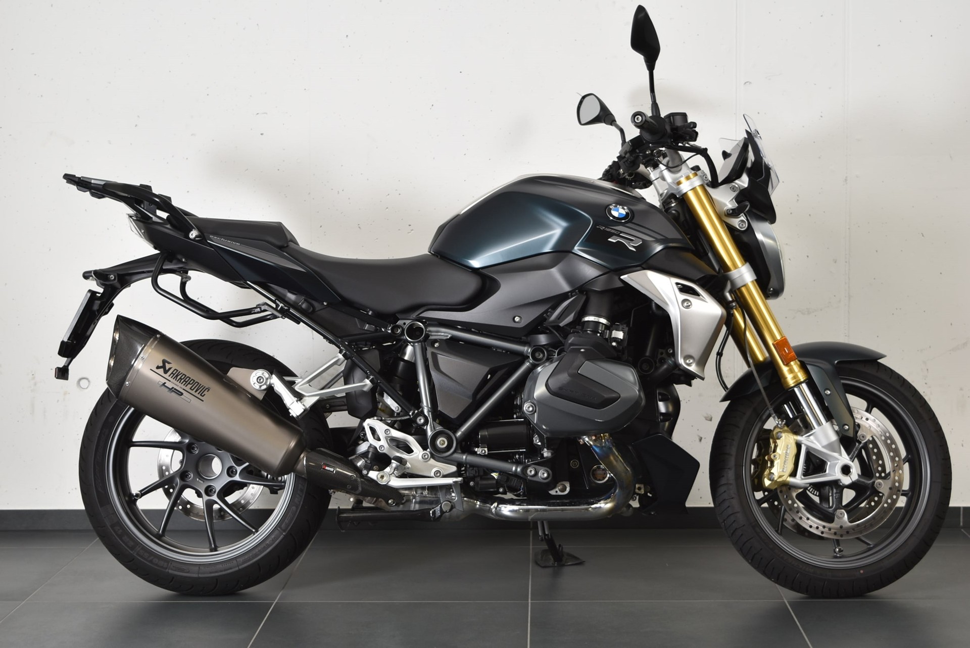 BMW R 1250 R-showroom-element-2