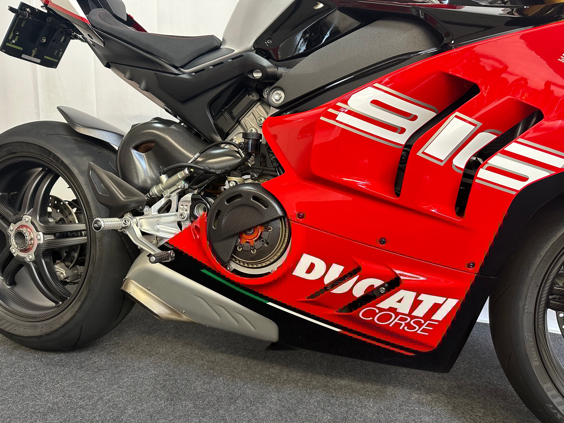 DUCATI SP2 30° Anniversario 916-showroom-element-2