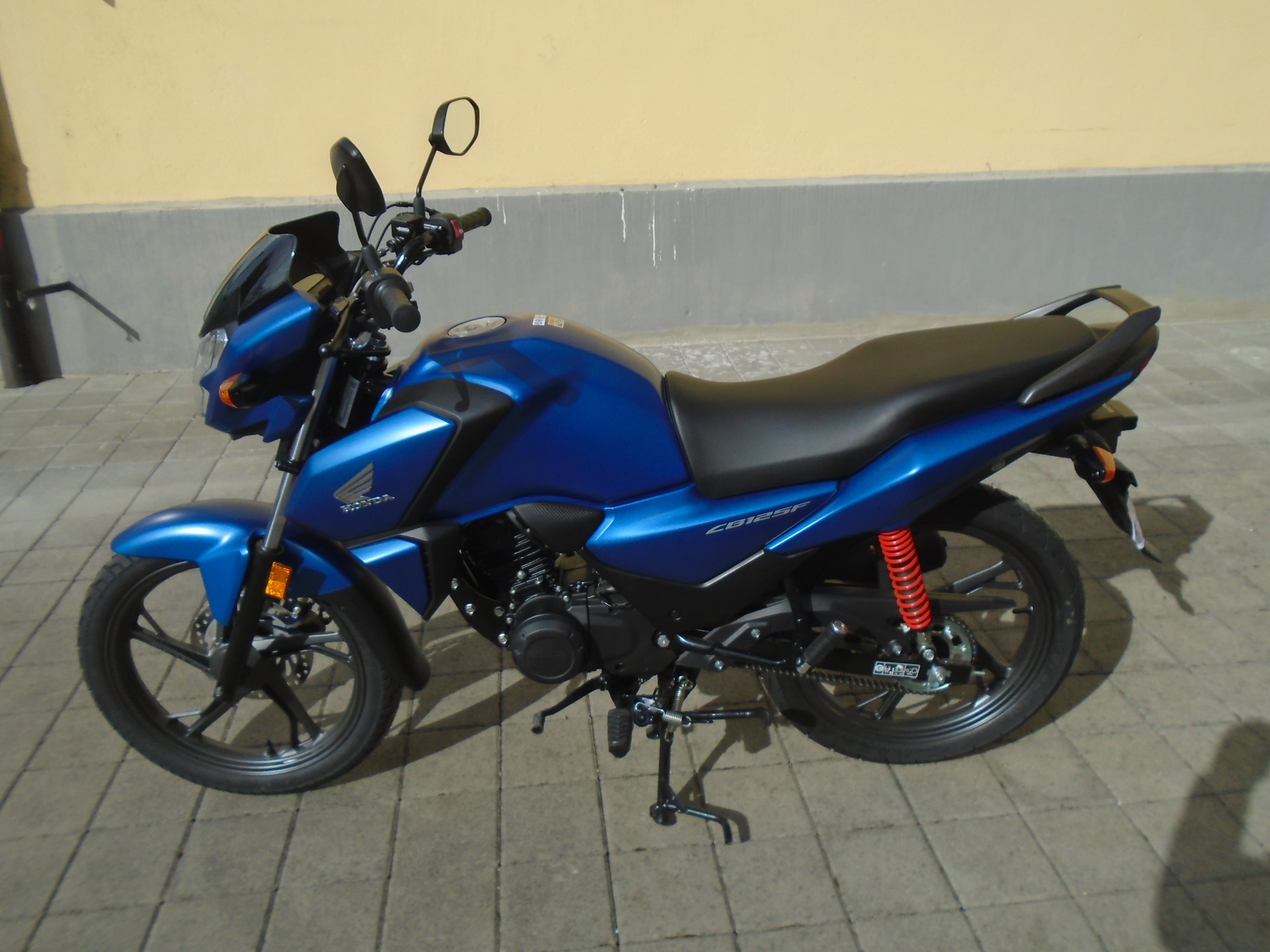 HONDA CBF 125 M