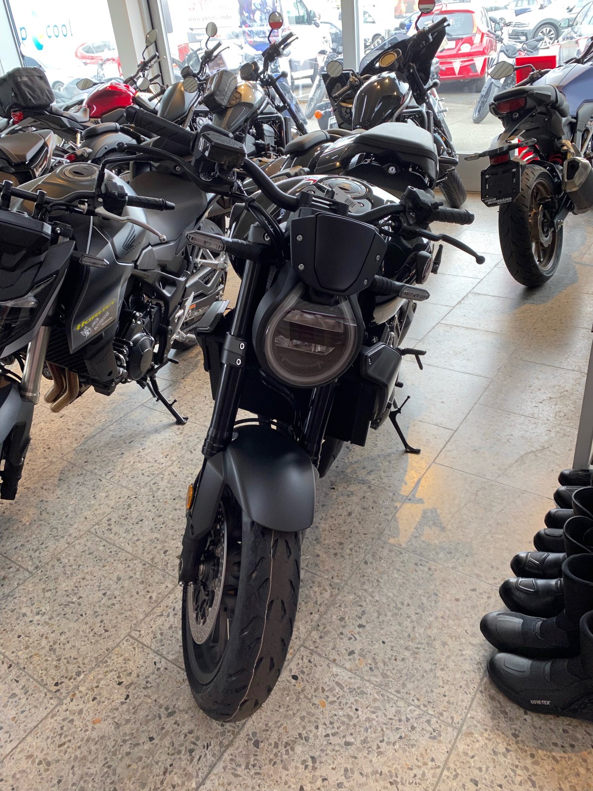 HONDA CB 1000 R Black Edition