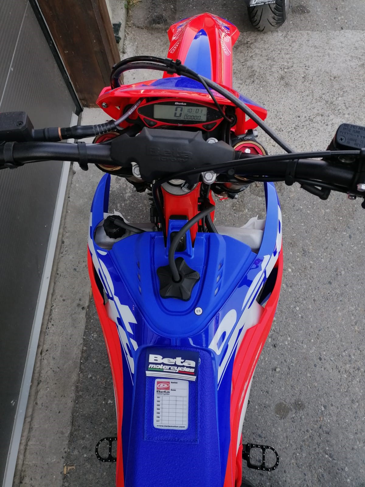 BETA RR 350-4T EFI Enduro Racing-image-3