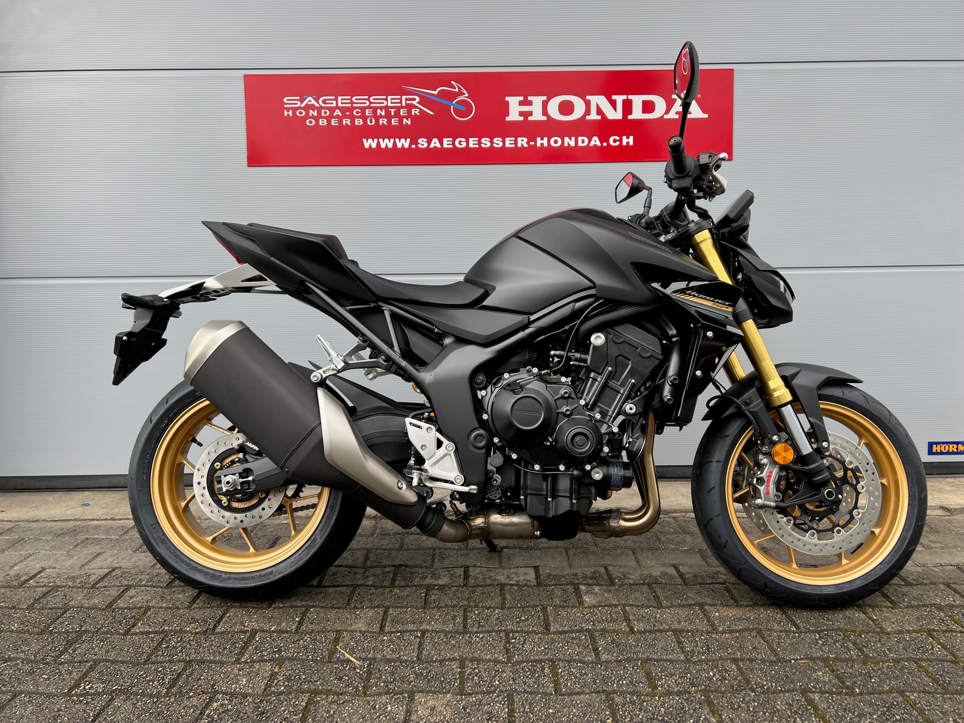 HONDA CB 1000 Hornet SP-showroom-element-1