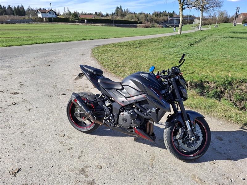 SUZUKI GSX-S 750 ABS