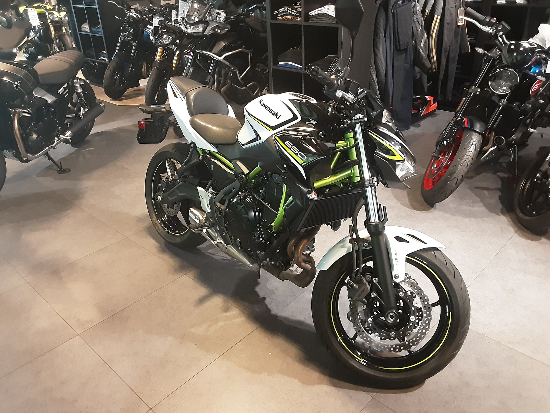 KAWASAKI Z 650 SE-image-2