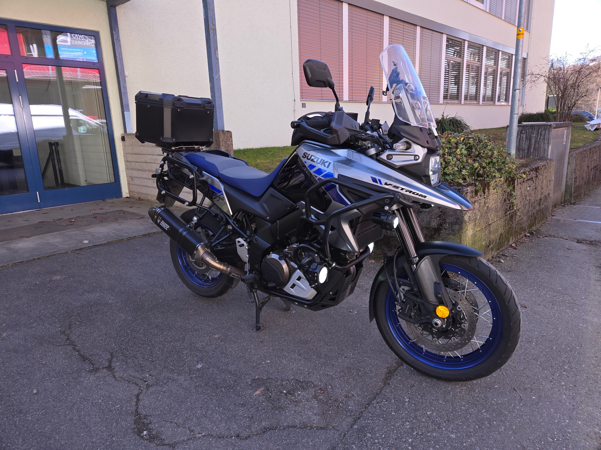 SUZUKI DL 1050  XT ABS