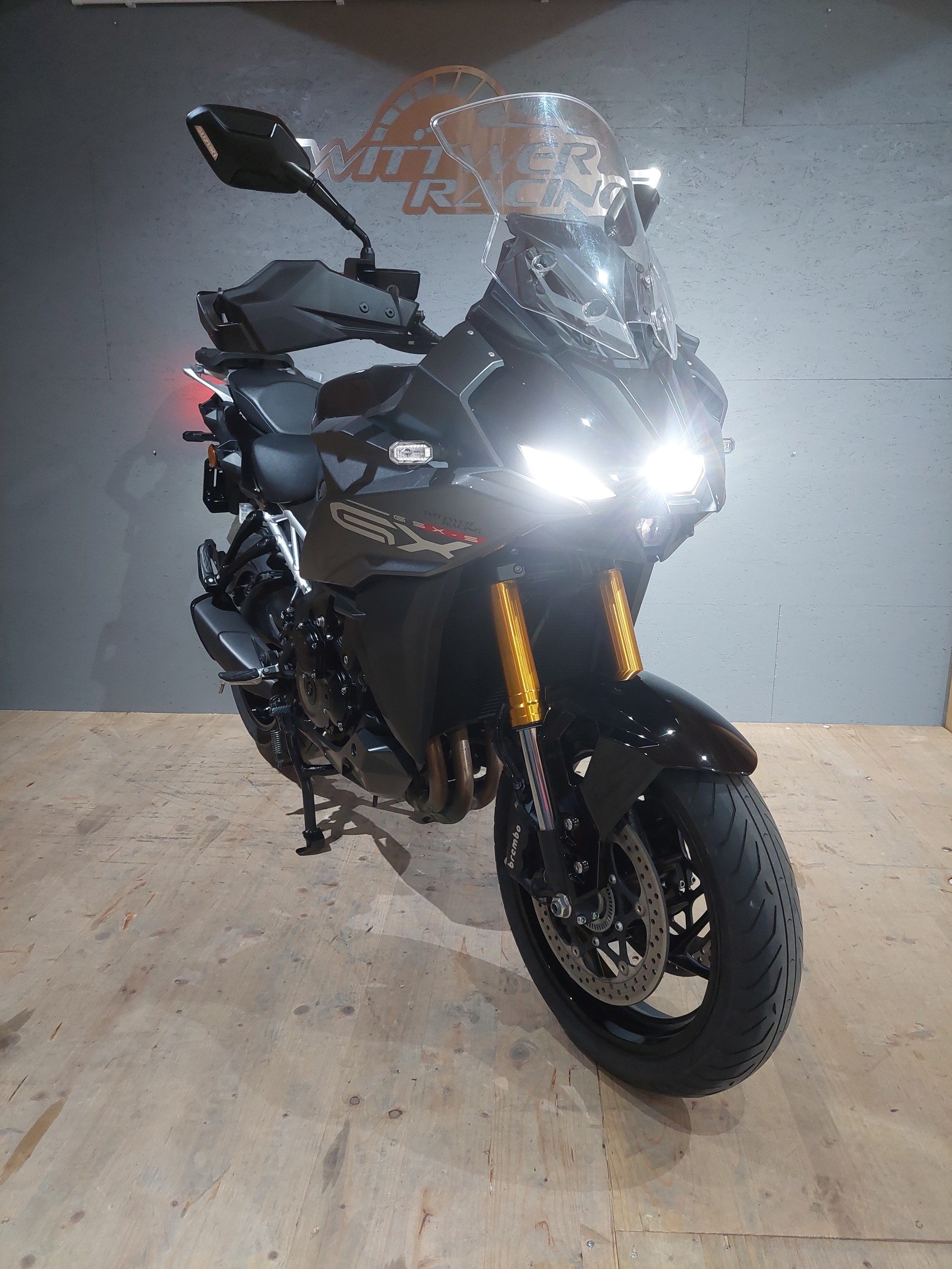 SUZUKI GSX-S 1000 GX Travel-image-4