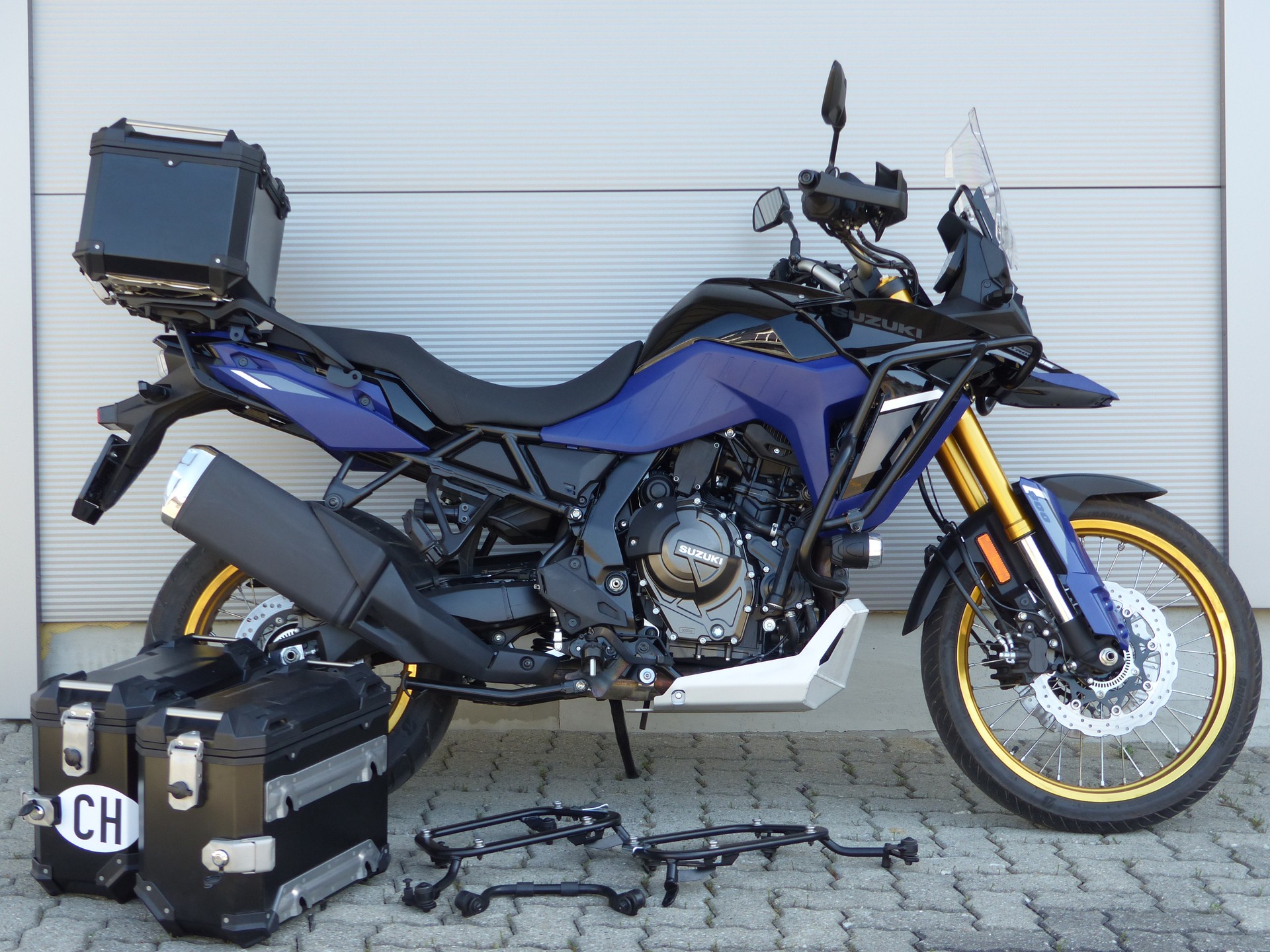 SUZUKI DL 800 DE BIG ABS-showroom-element-1