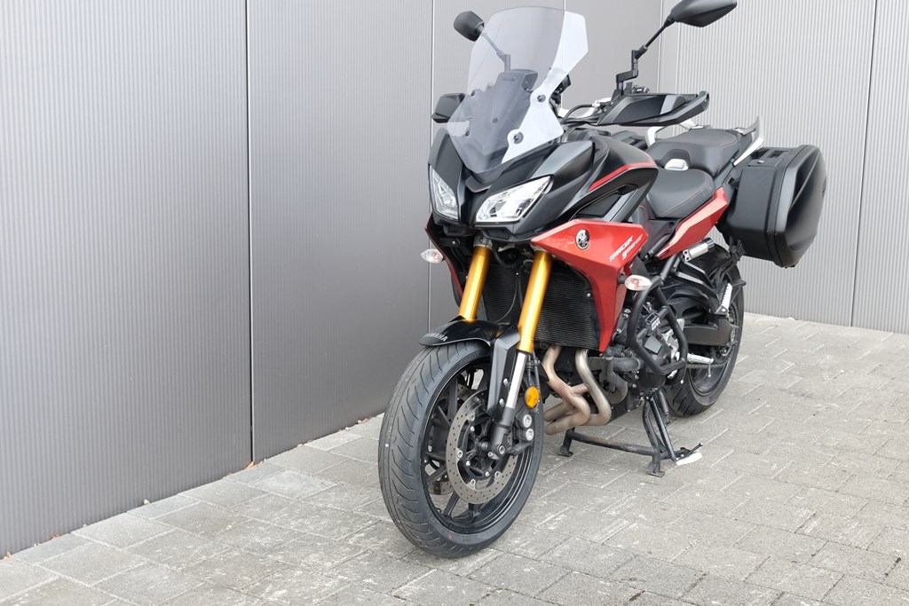 YAMAHA MT-09 ABS Tracer GT-showroom-element-1