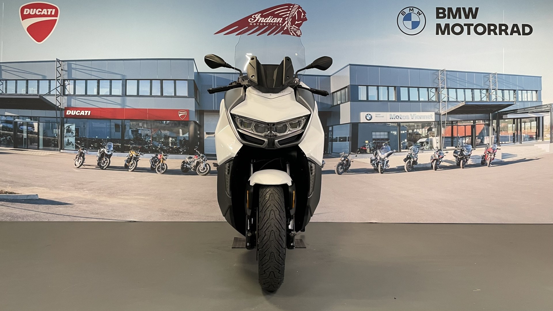 BMW C 400 GT Service inclus jusqu'au 15.04.2027-showroom-element-1