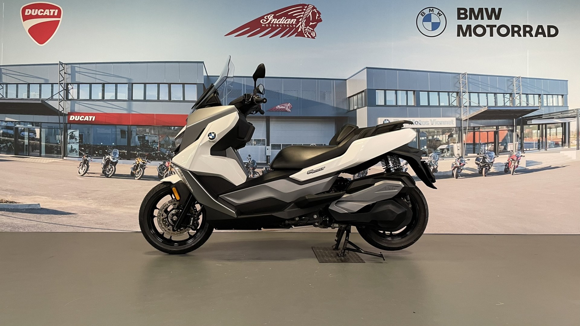 BMW C 400 GT Service inclus jusqu'au 15.04.2027-showroom-element-3