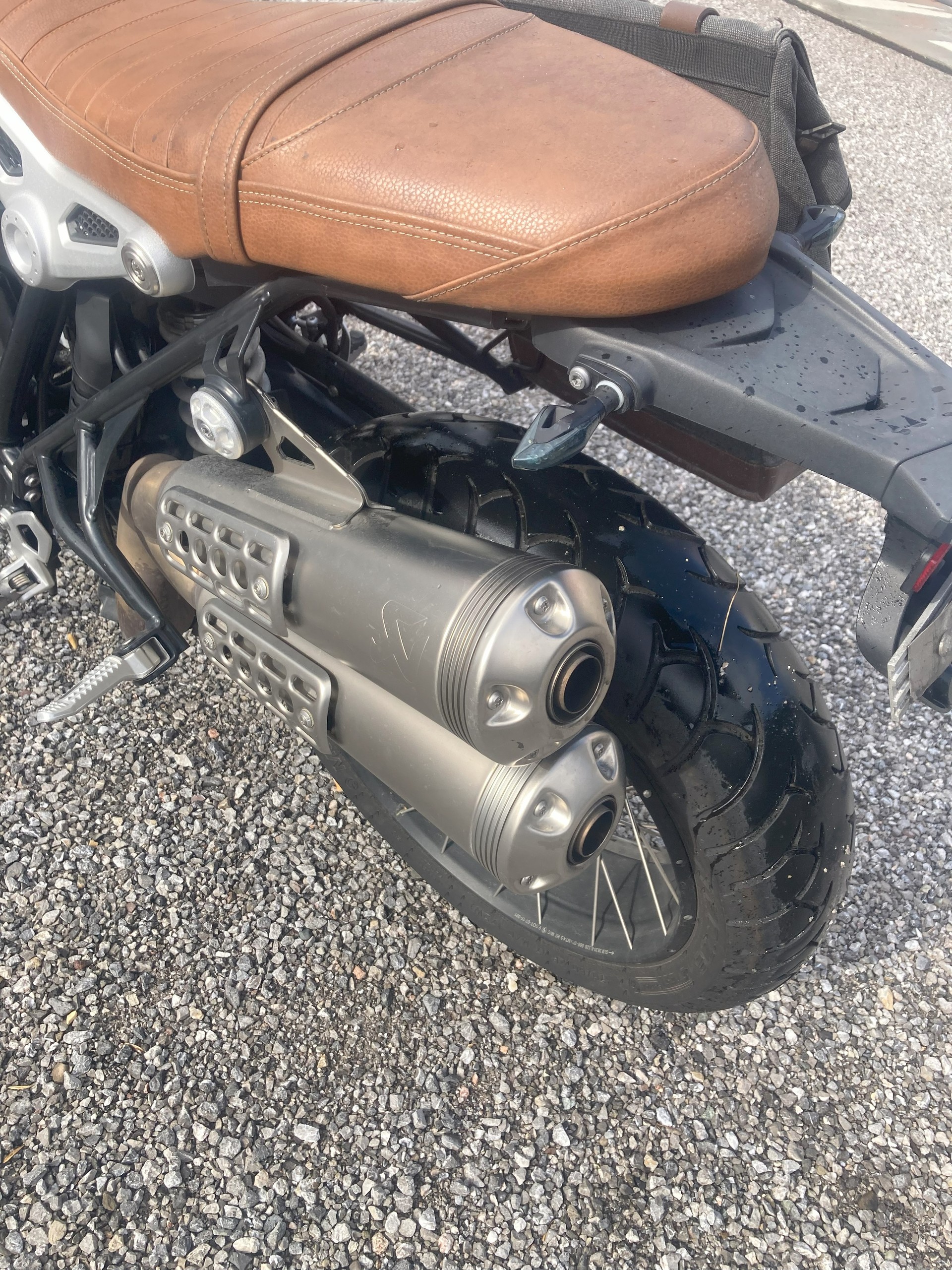 BMW R nineT Scrambler ABS-image-4