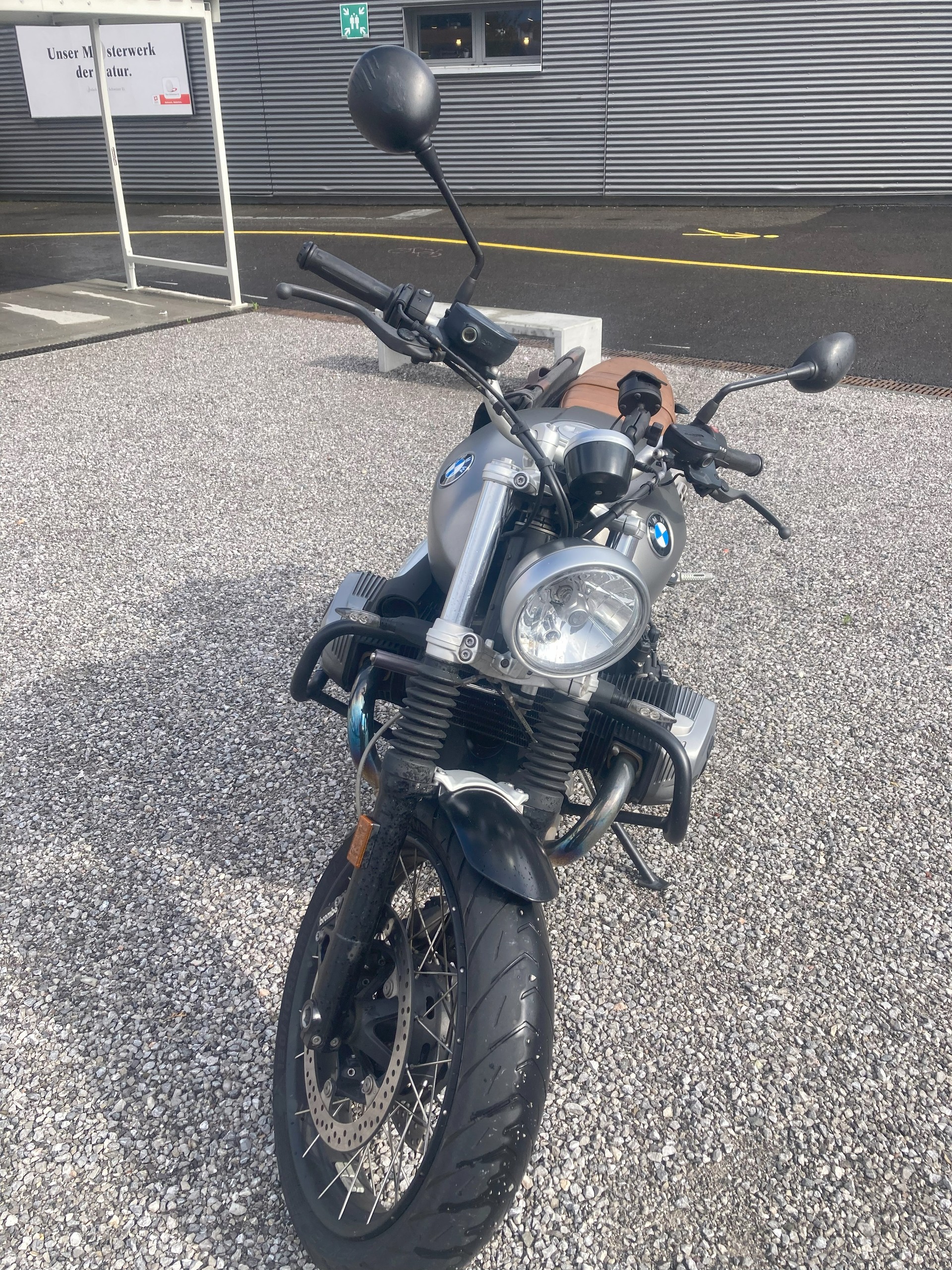 BMW R nineT Scrambler ABS-image-3