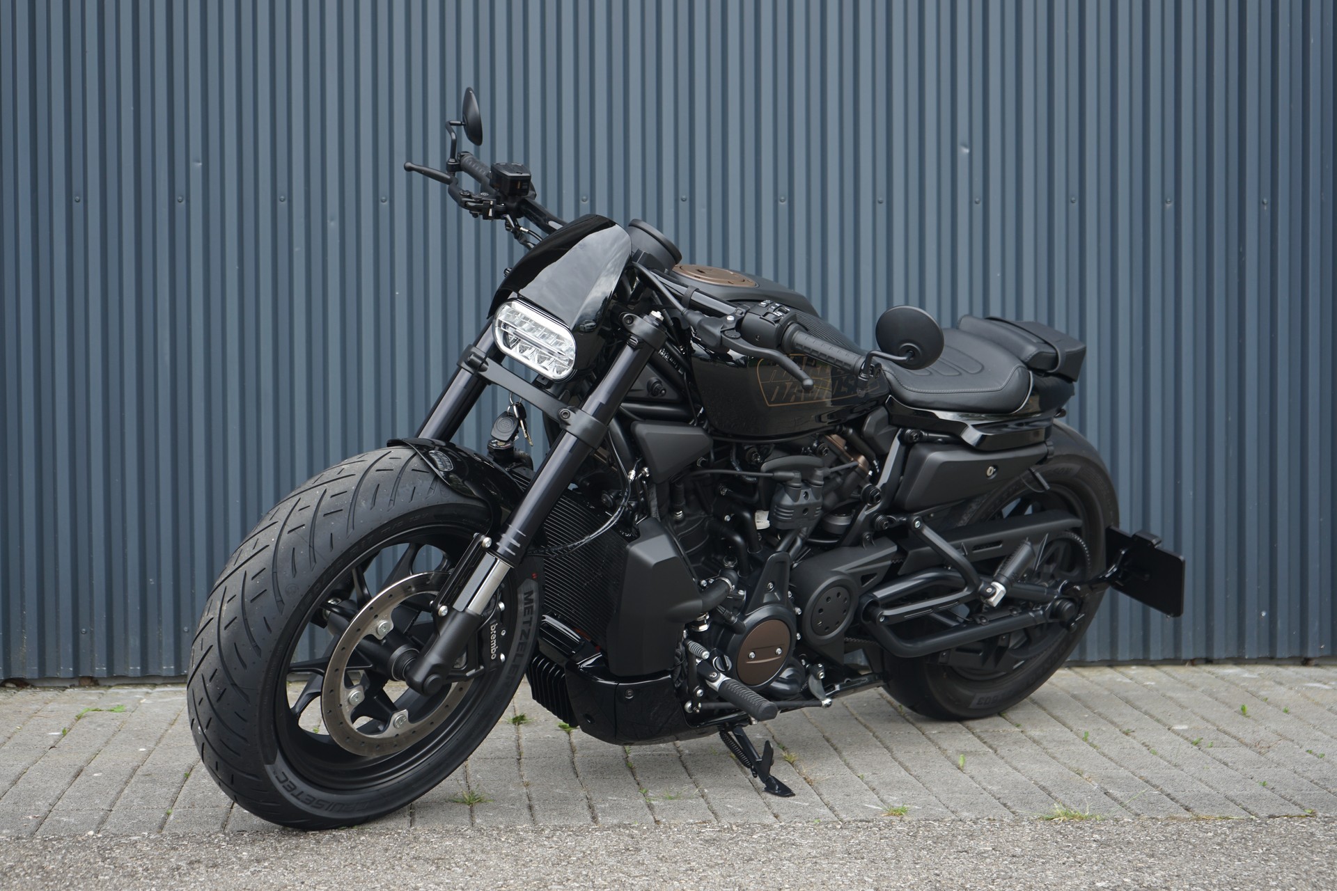HARLEY-DAVIDSON RH 1250 Sportster S-showroom-element-1