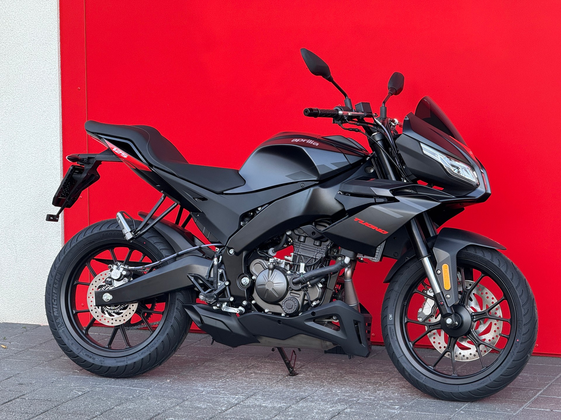 APRILIA Tuono 125-image-11