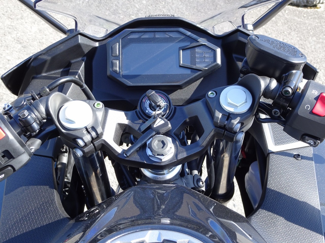 KAWASAKI Ninja 500-image-5