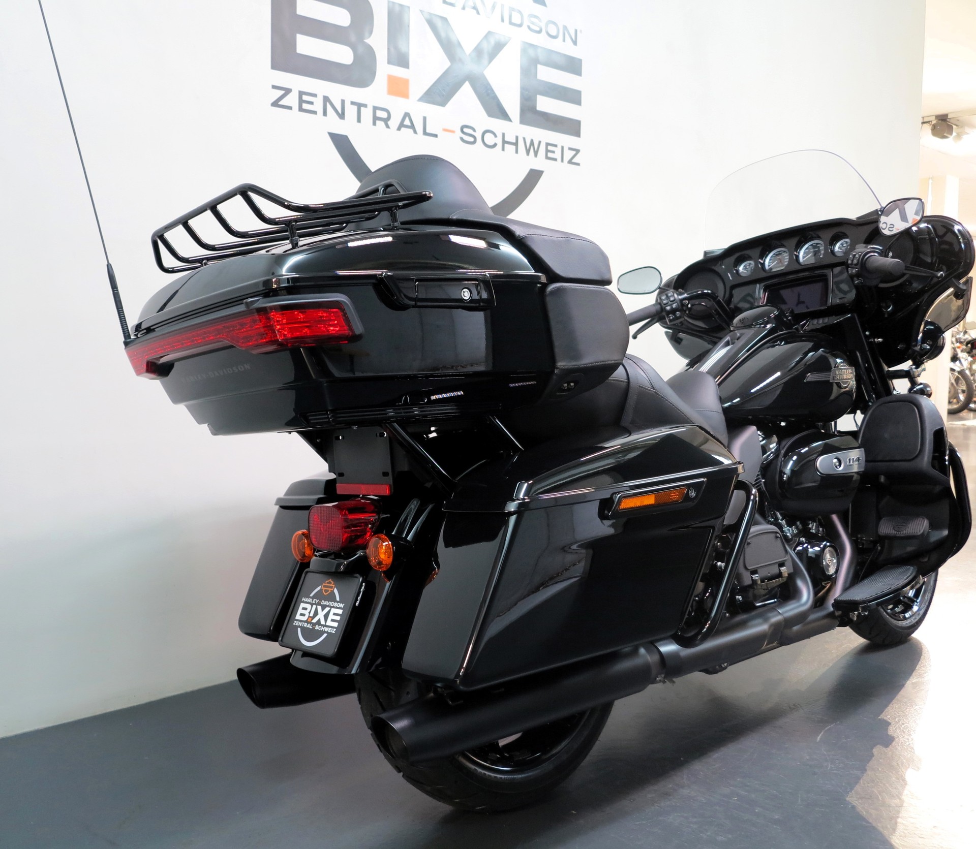 HARLEY-DAVIDSON FLHTK Electra Glide Ultra Limited 114-image-6