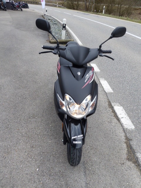 YAMAHA Jog RR CS 50-showroom-element-1