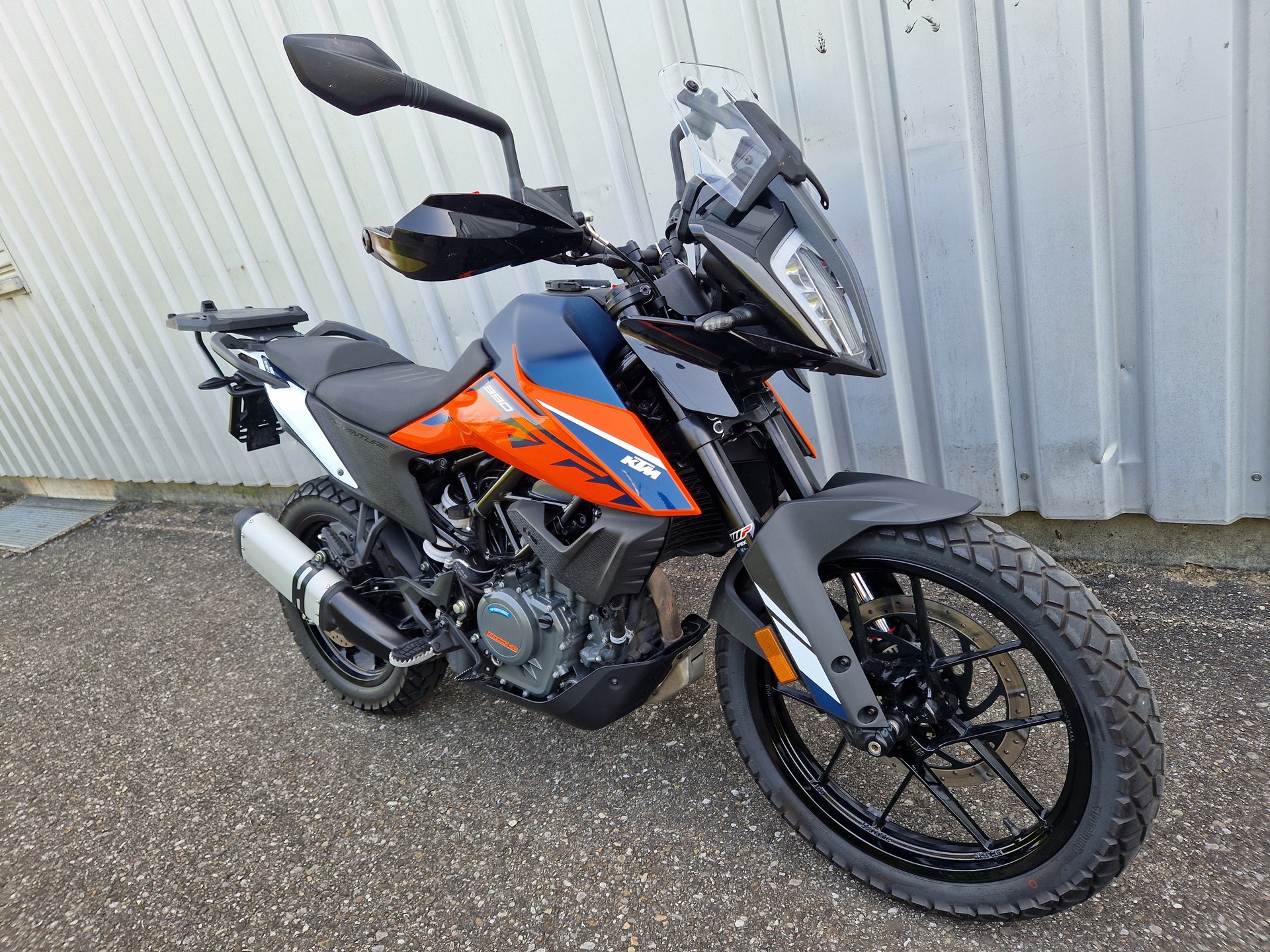 KTM 390 Adventure-showroom-element-1