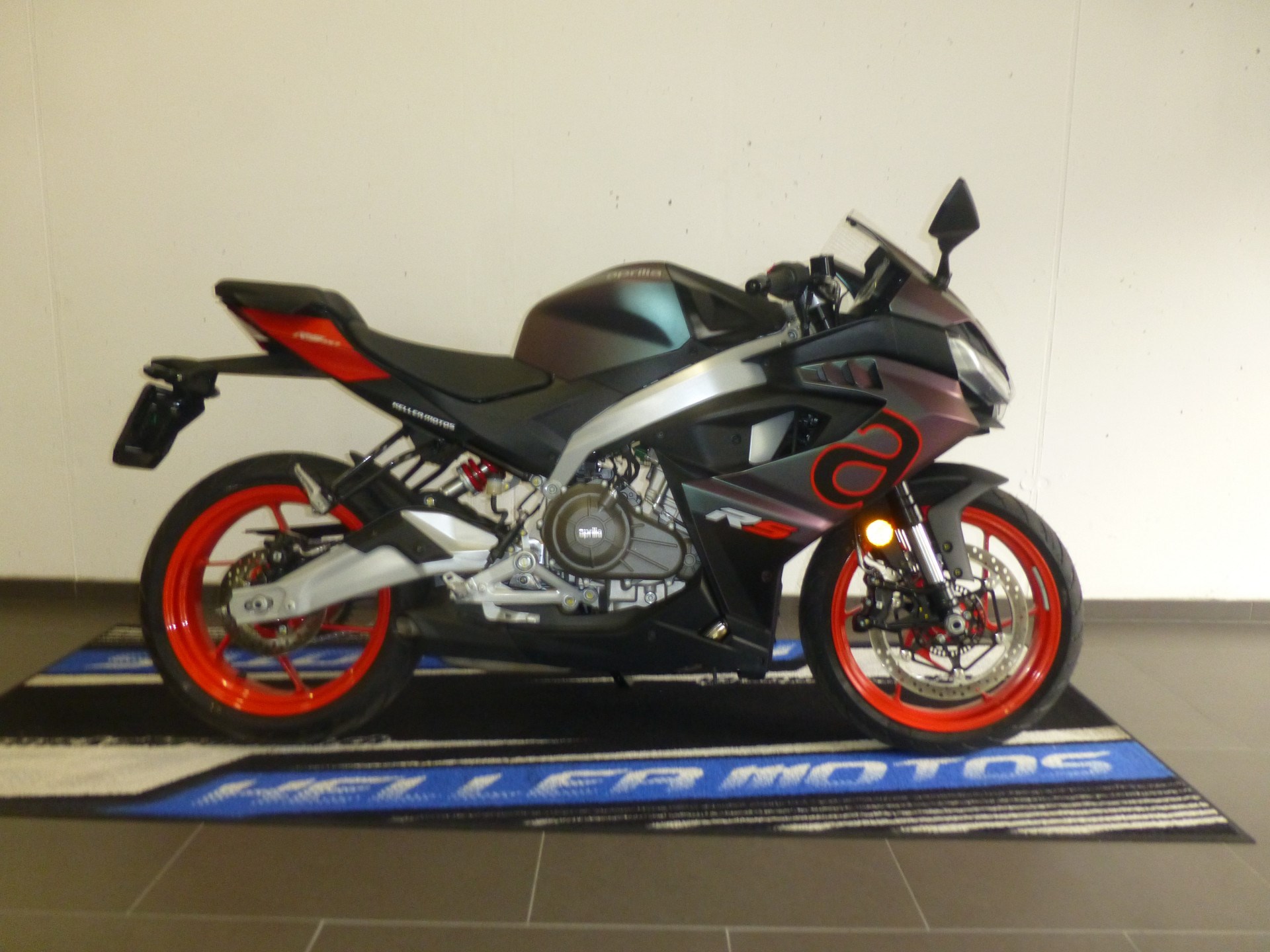 APRILIA RS 457