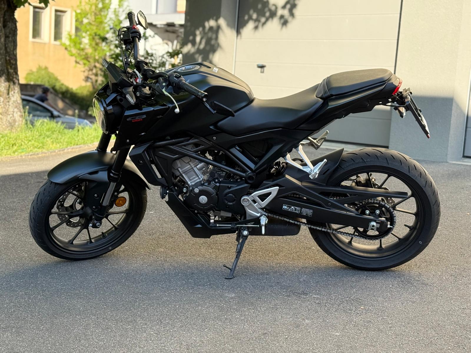 HONDA CB 125 R-image-2