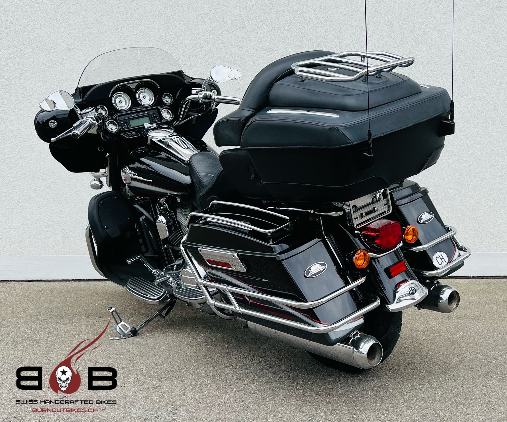 HARLEY-DAVIDSON FLHTCUI Electra Glide Ultra Classic-image-4