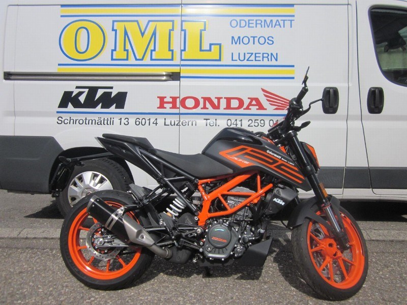 KTM 125 Duke-image-2