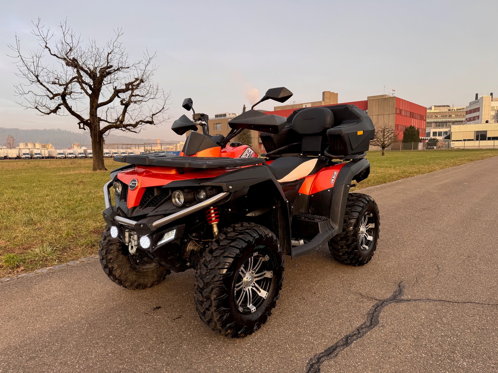 CF MOTO C Force 550 DLX 4x4