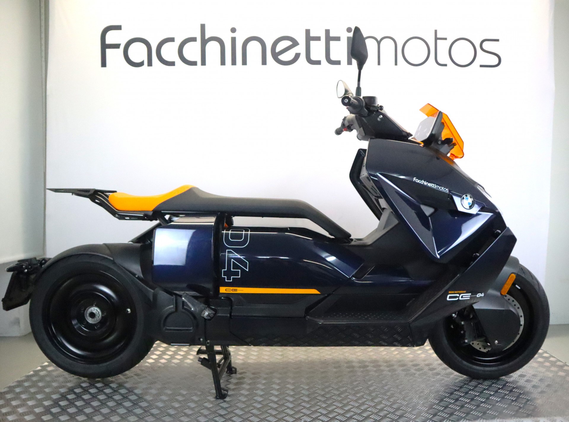 BMW CE 04 Avantgarde-image-2