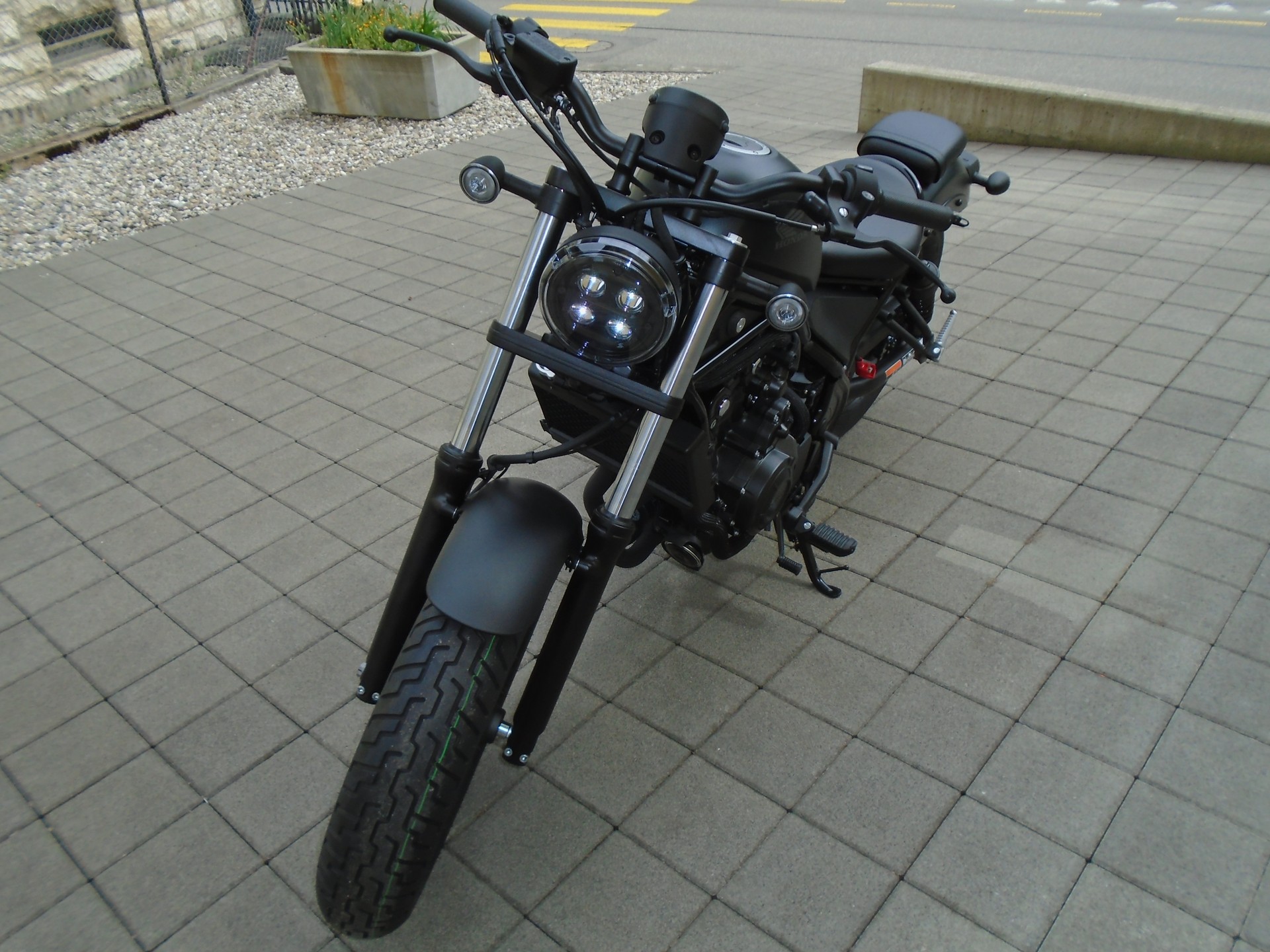 HONDA CMX500 Rebel-image-1
