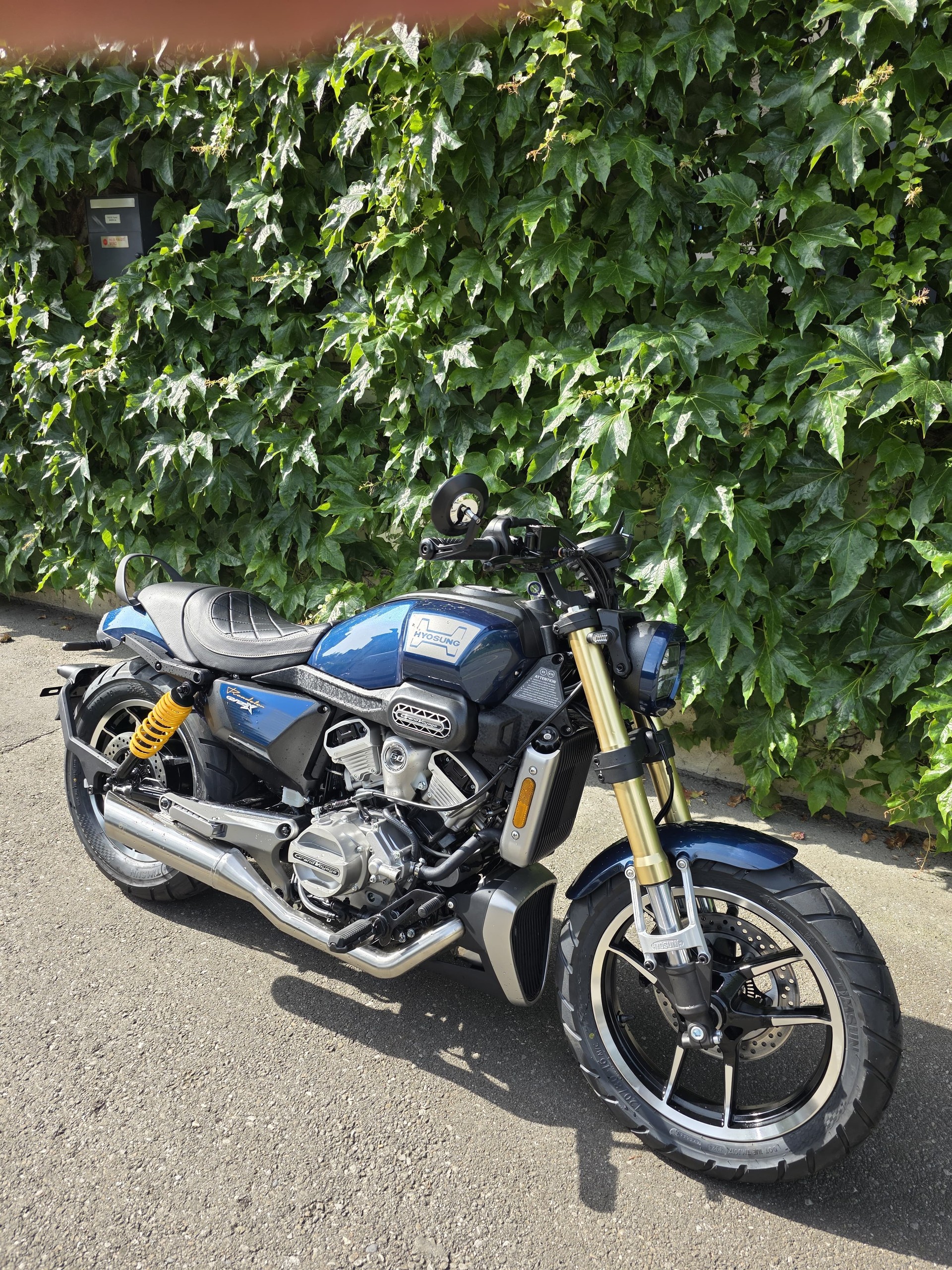 HYOSUNG GV 125X ABS