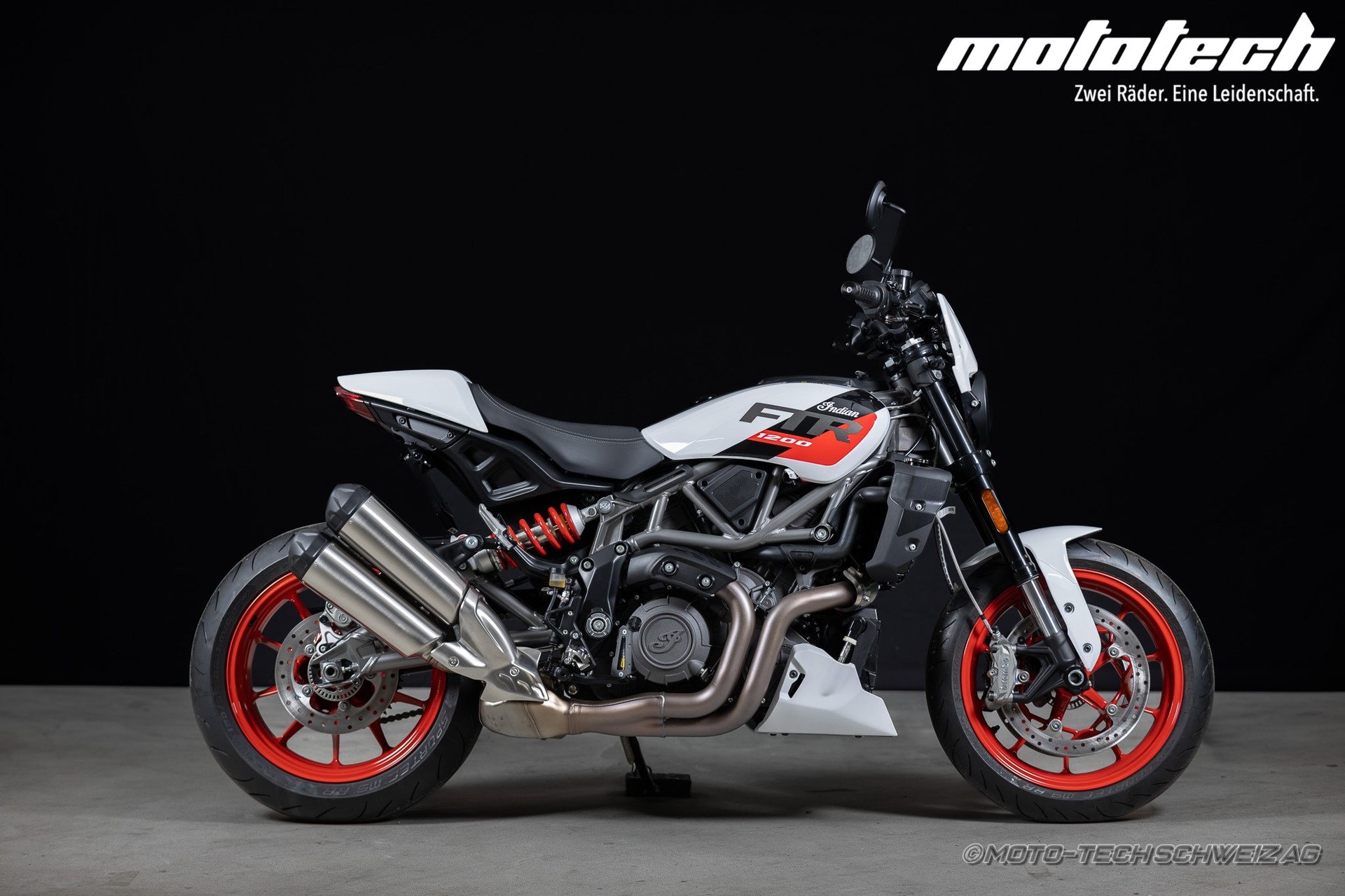 INDIAN FTR 1200 Sport-showroom-element-1