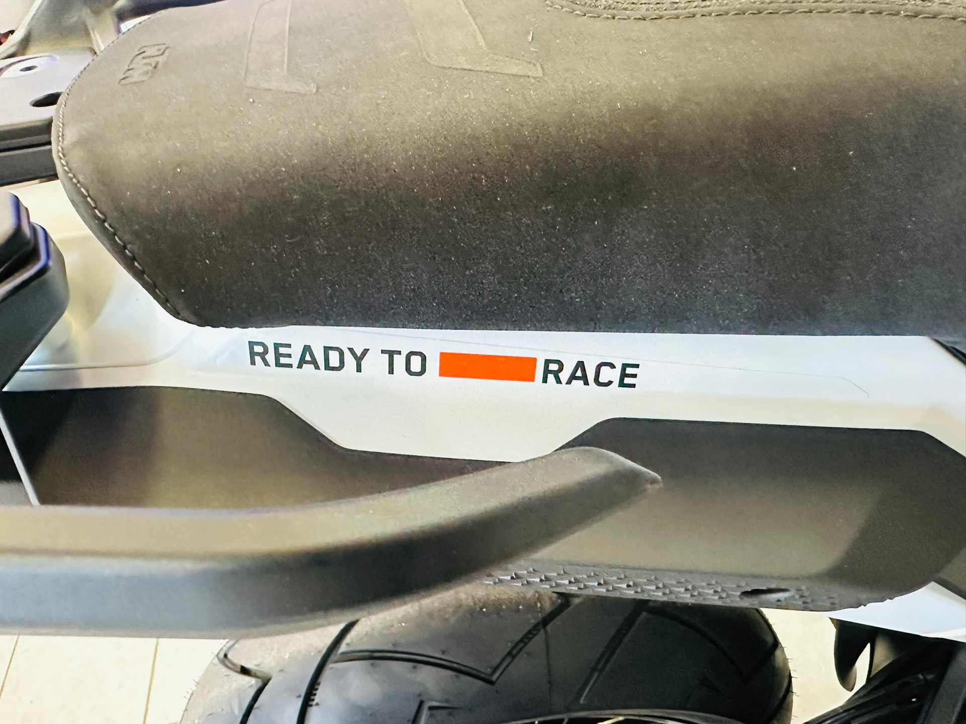 KTM 1290 Super Adventure S-image-5