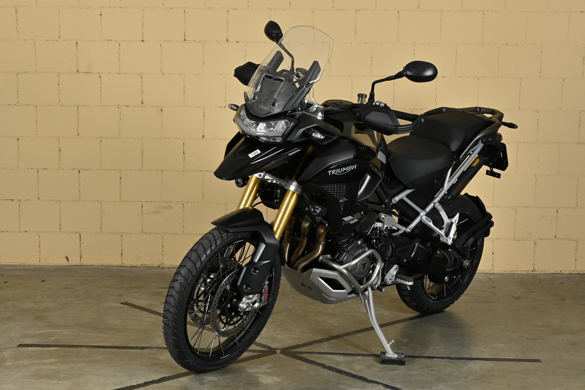 TRIUMPH Tiger 1200 Rally Pro-showroom-element-2