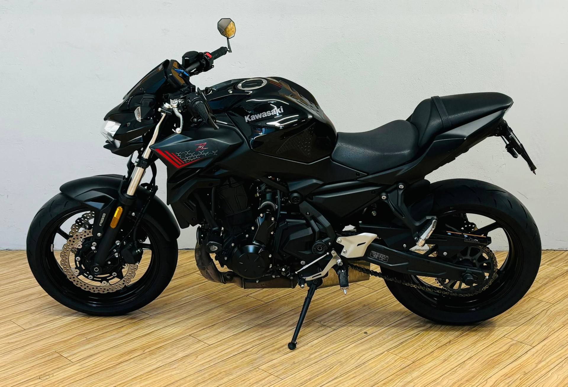 KAWASAKI Z 650 (35kW)-image-5
