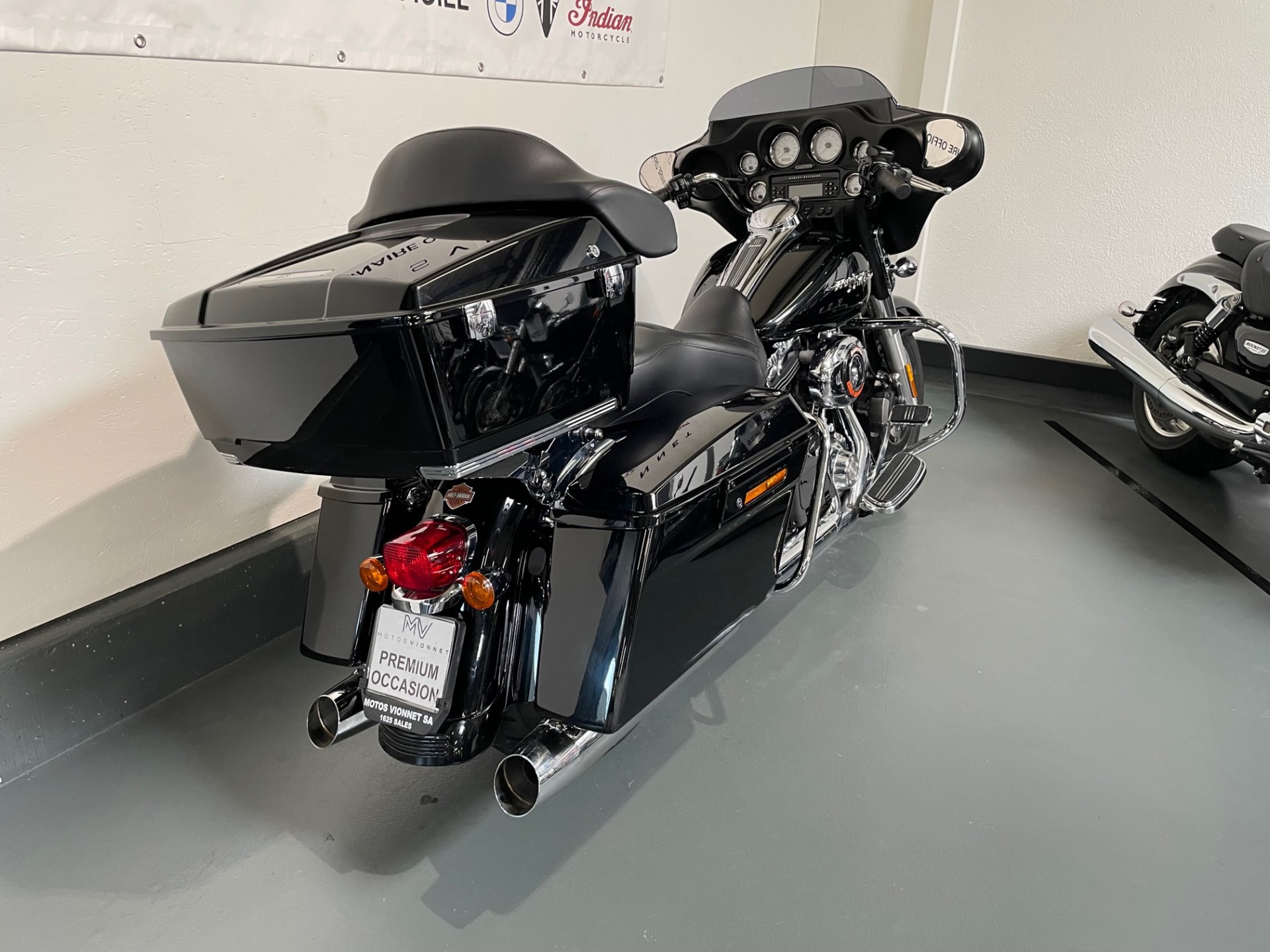 HARLEY-DAVIDSON FLHX 1584 Street Glide-image-2