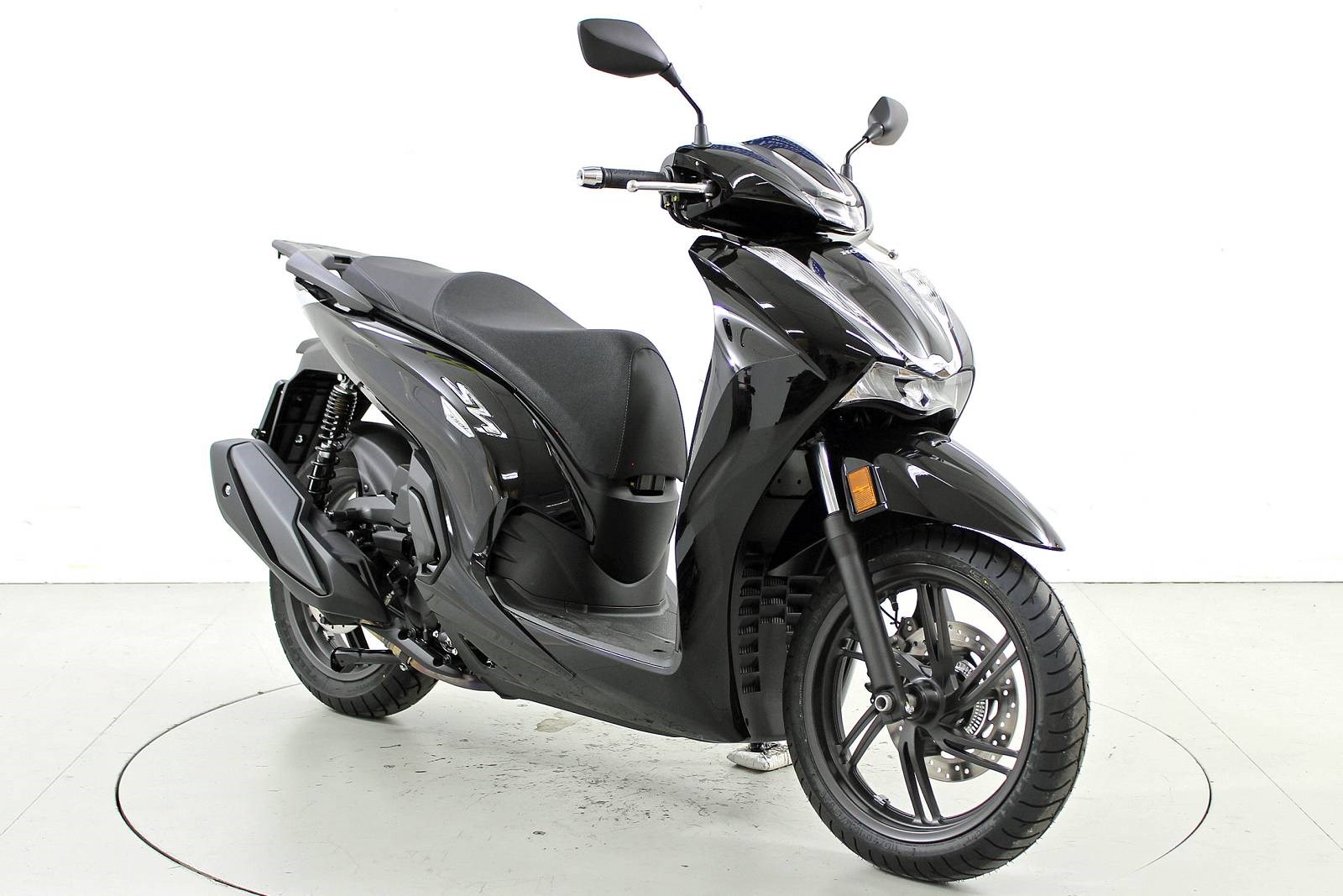 HONDA SH 350 ABS-showroom-element-1