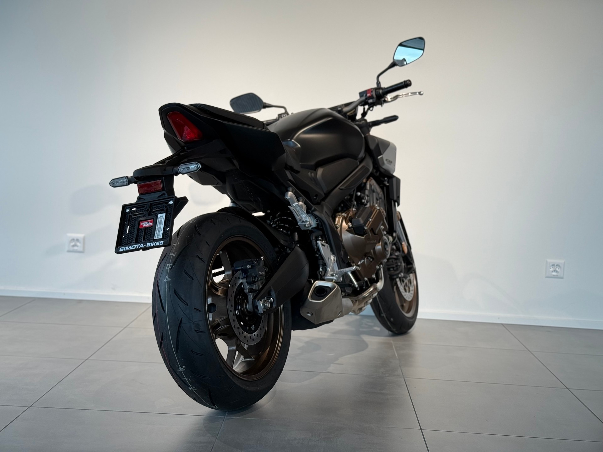 HONDA CBR 650 R E-Clutch-showroom-element-3