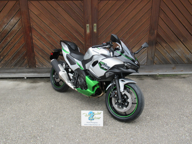 KAWASAKI Ninja 7 Hybrid