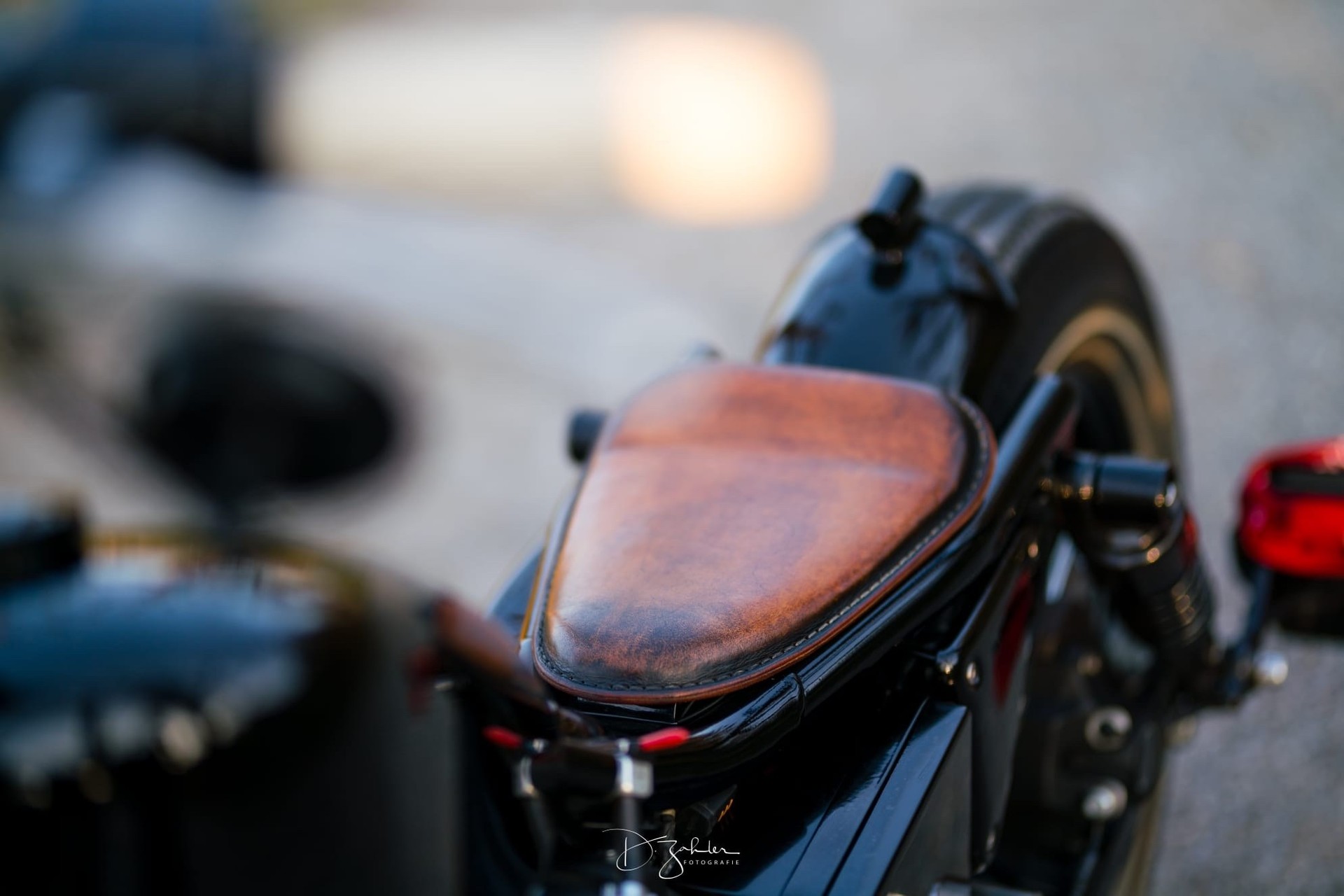 HARLEY-DAVIDSON XLH 883 HUG/LOW Sportster-showroom-element-1