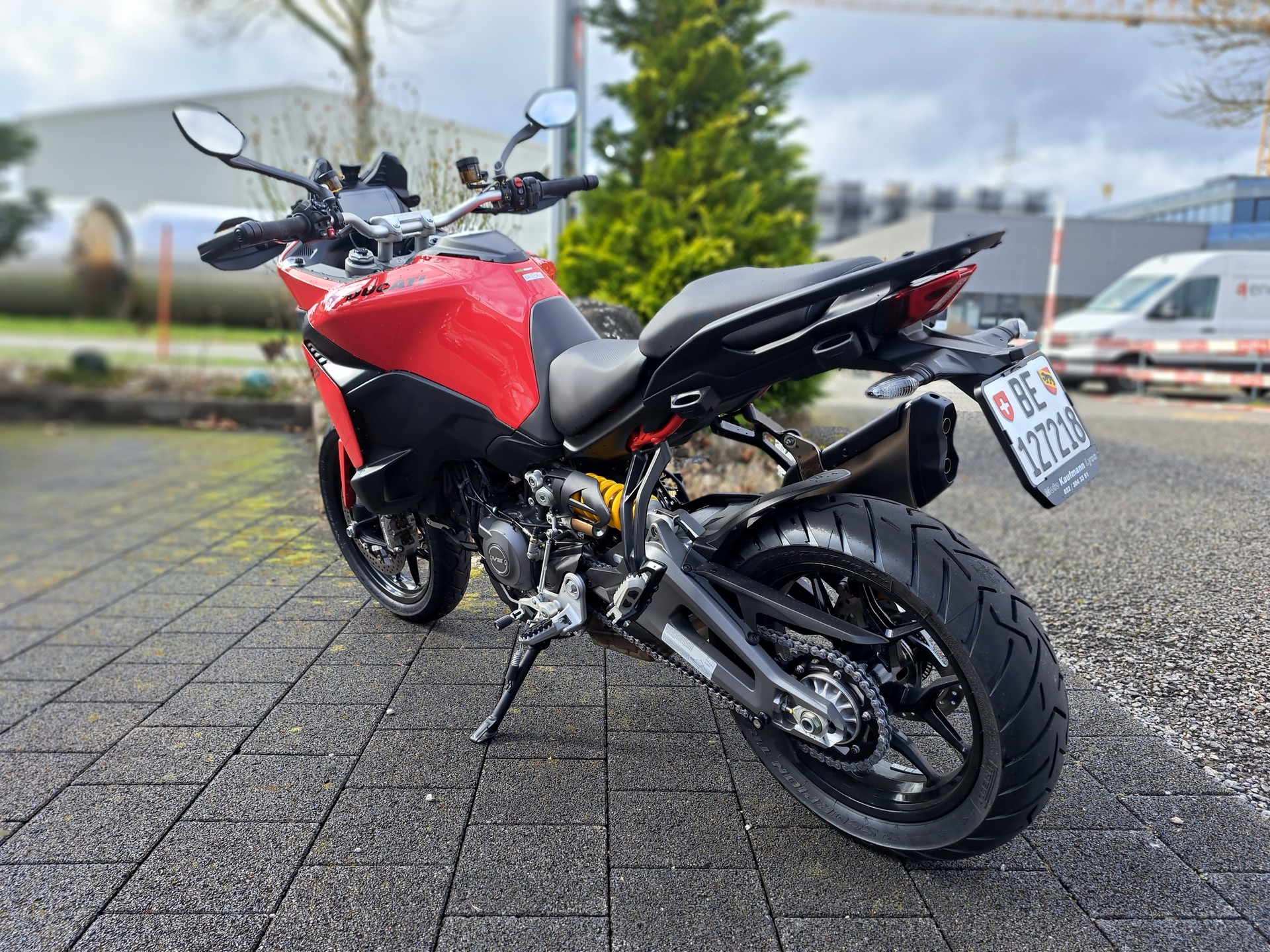 DUCATI Multistrada V2 S-image-3