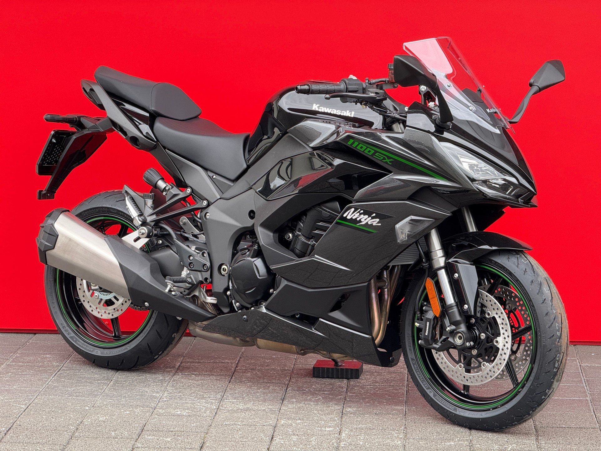 KAWASAKI Ninja 1100 SX-showroom-element-2