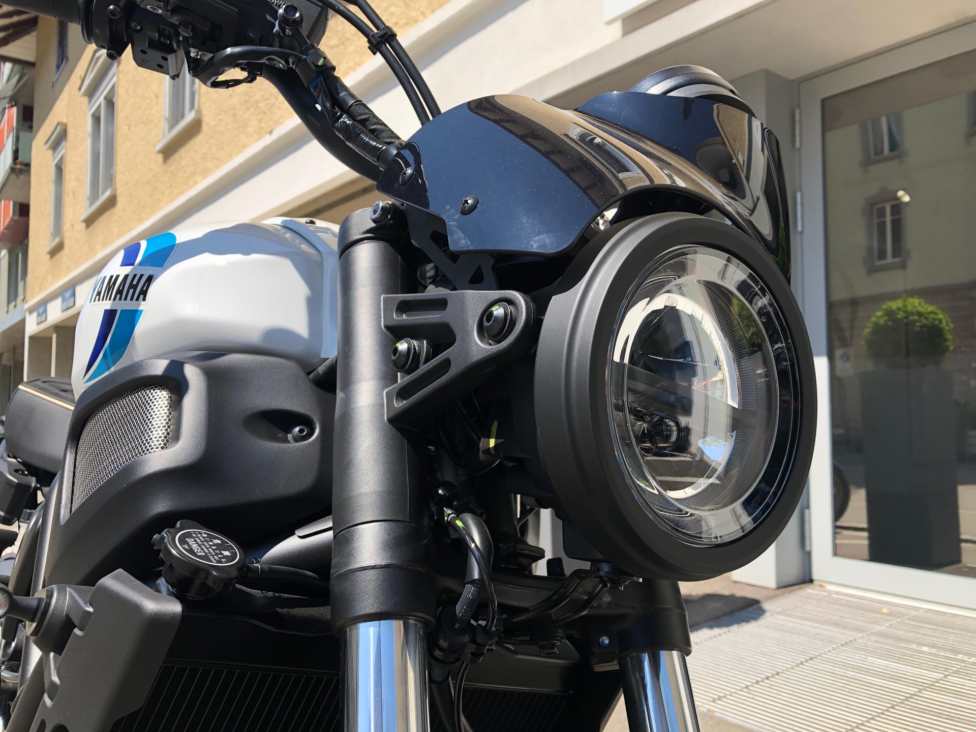 YAMAHA XSR 700 - Prime Edition-showroom-element-3